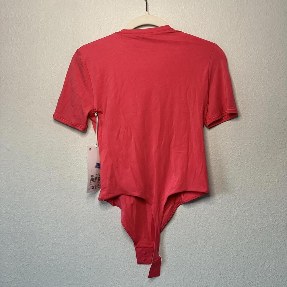 NWT Lululemon Ultra-Soft Nulu Short-Sleeve Crew Thong Bodysuit Glaze Pink Size M - Picture 4 of 8